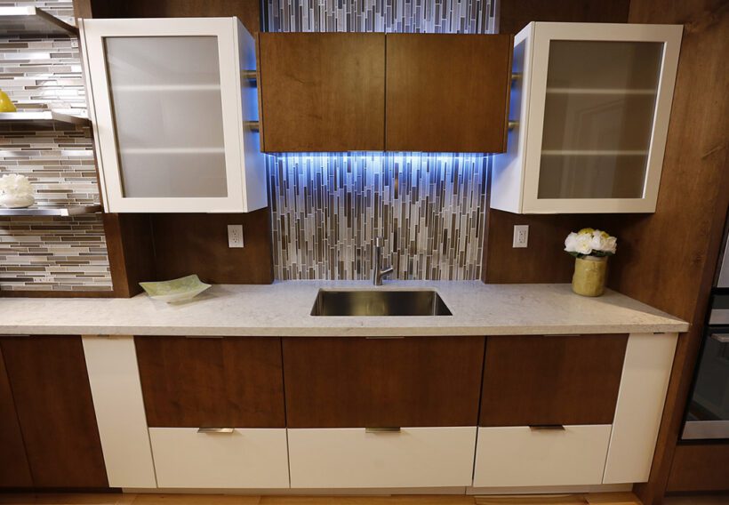 paul-lafrance-custom-built-art-table-kitchen-15