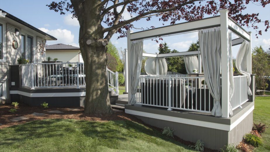 The Planter Railing Deck