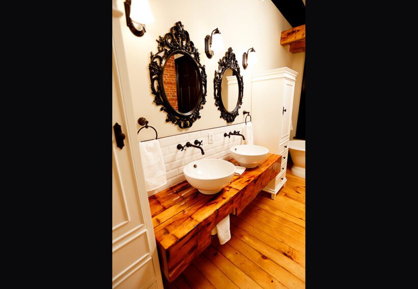 paul-lafrance-custom-built-barn-beam-bathroom-13