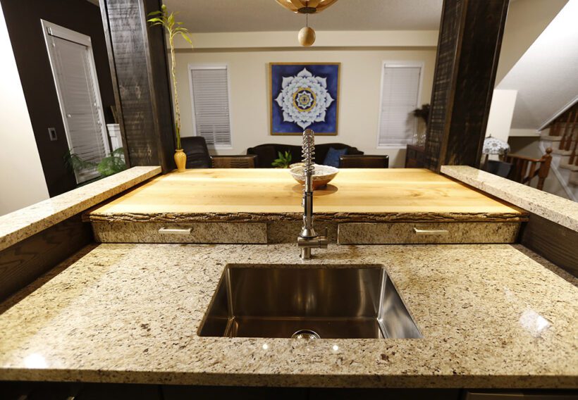 paul-lafrance-custom-built-hunter-yoga-kitchen-24