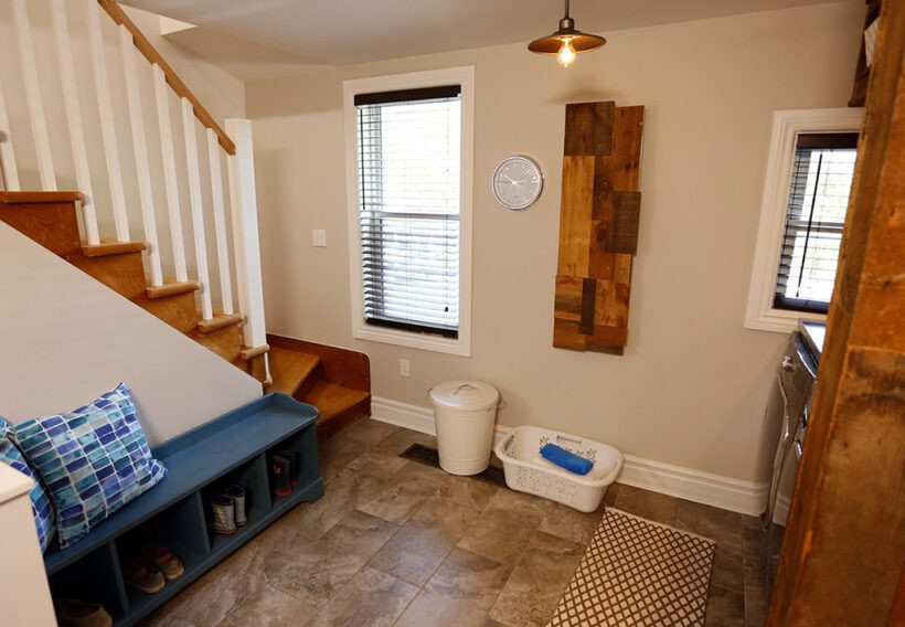 paul-lafrance-custom-bult-map-mudroom-10