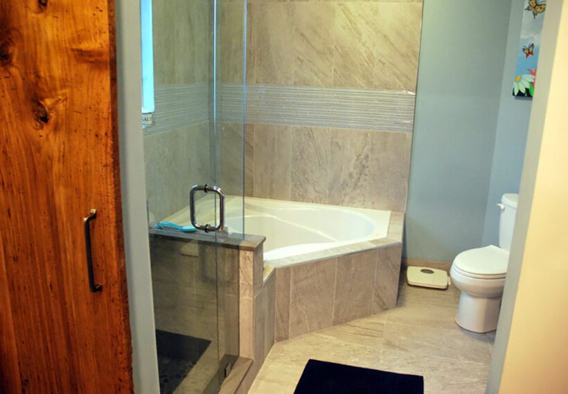 paul-lafrance-custom-kitchen-ensuite-2