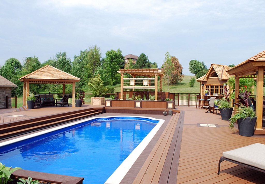 The Deck That’s Huge