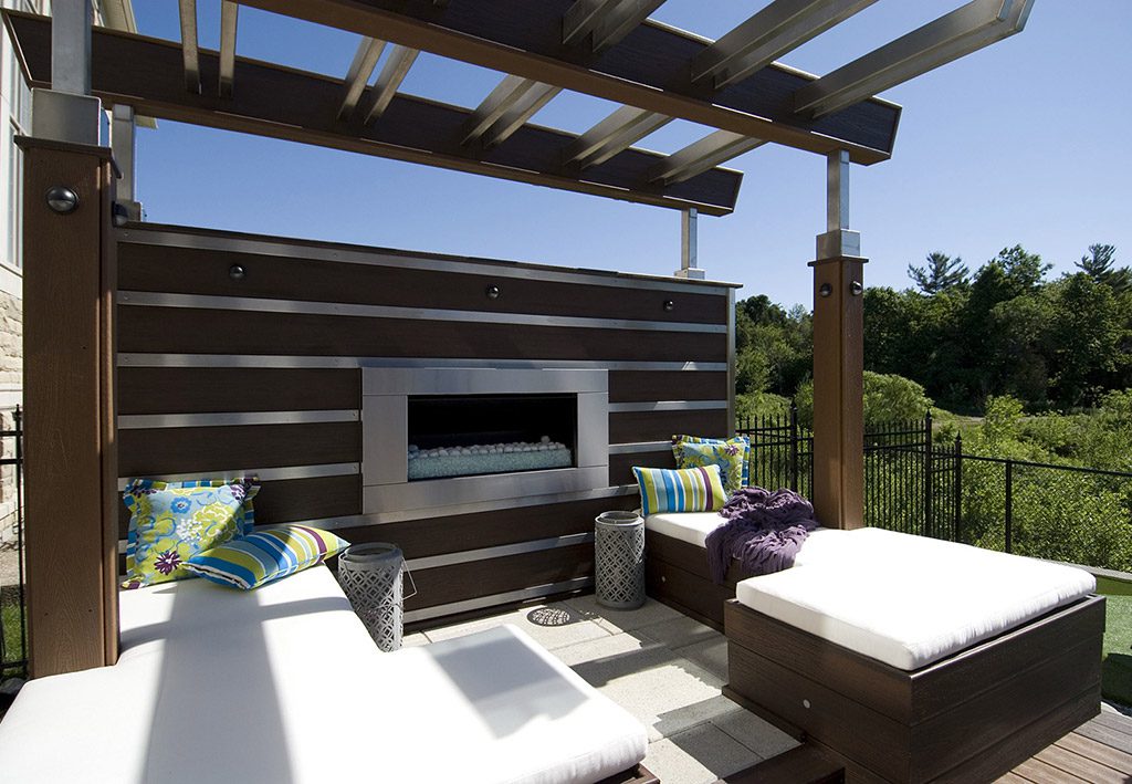 The Stainless Steel Deck