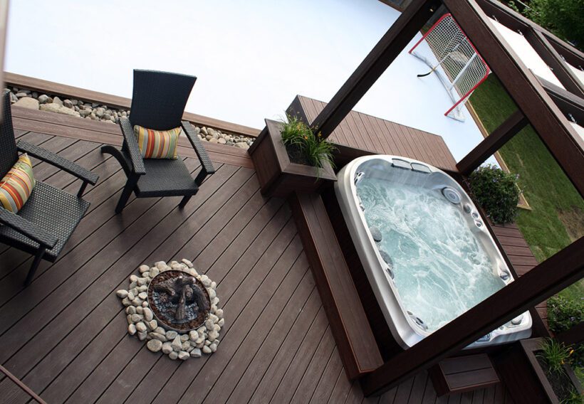 paul-lafrance-decked-out-hockey-rink-deck-1