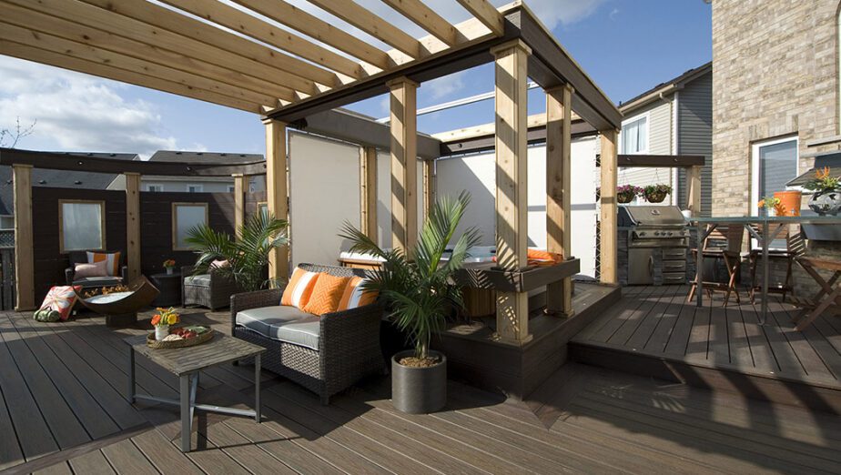The Round Square Deck