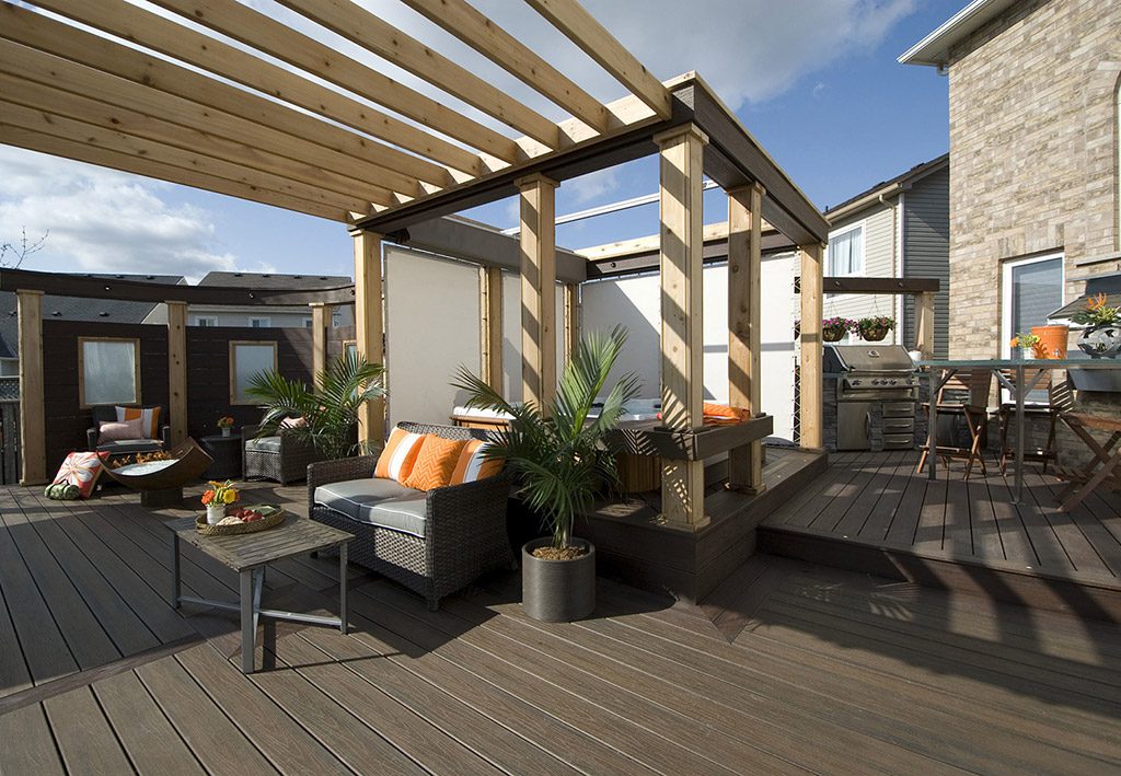The Round Square Deck