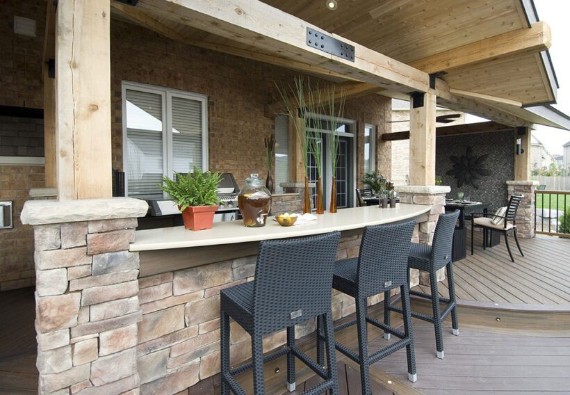 paul-lafrance-decked-out-tv-deck-2
