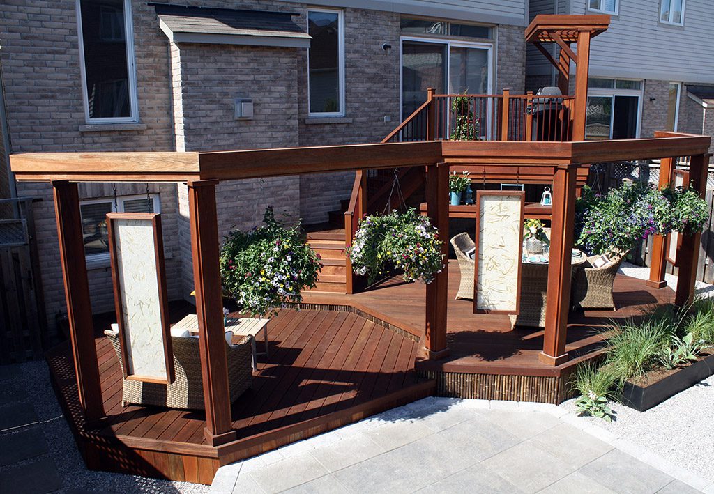 The Wedding Deck