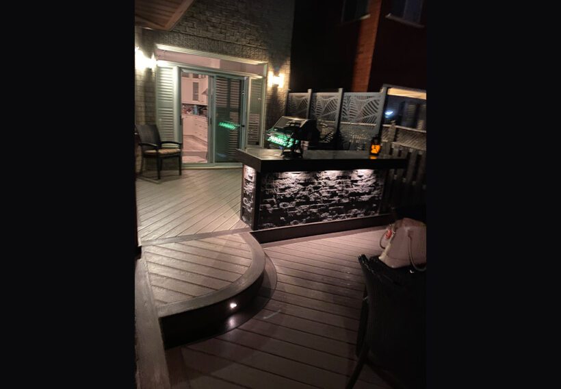 paul-lafrance-outdoor-room-deck-16